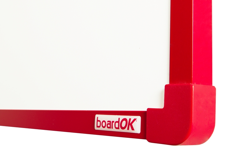 Lakovaná tabule na fixy s červeným rámem Bílá magnetická tabule na zeď boardOK 60x45. #3