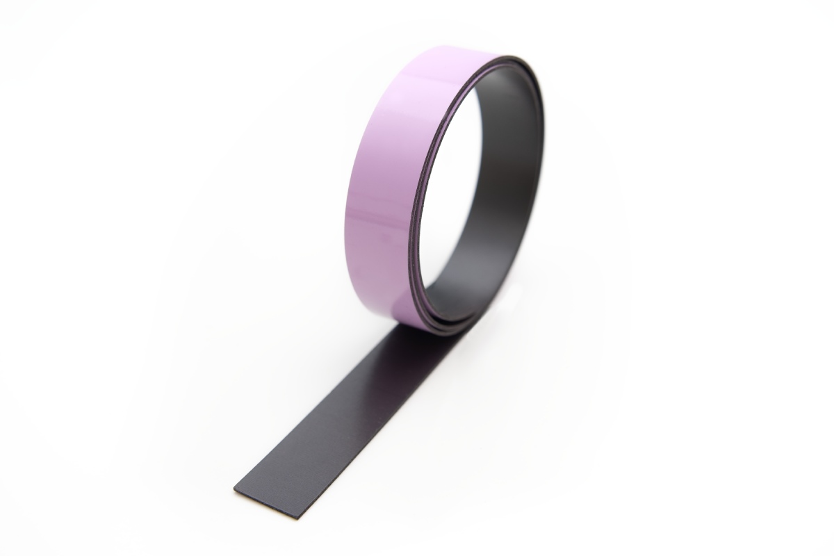 Magnetický pásek fialová světlá